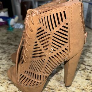 Women heels